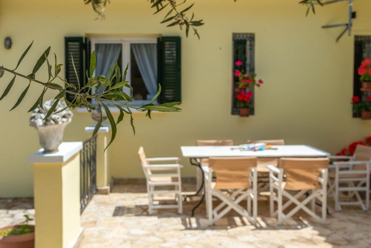 Olivegrove Villa - Nestled In Olive Trees With Private Pool, By Zantewize Трагаки Екстериор снимка