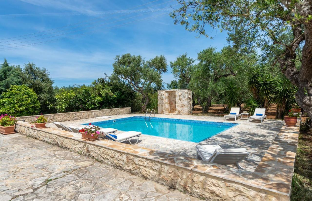 Olivegrove Villa - Nestled In Olive Trees With Private Pool, By Zantewize Трагаки Екстериор снимка